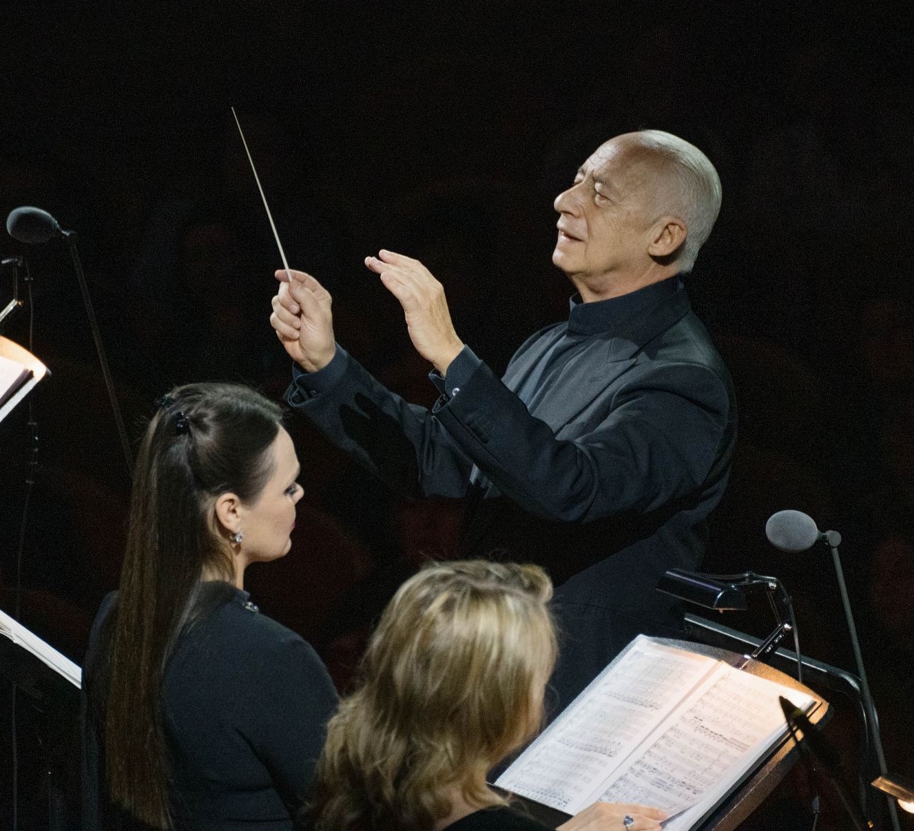 J.S.Bach. Mass in b-moll. Spivakov and J.S.Bach. Mass in b-moll. Spivakov and Moscow Virtuosi